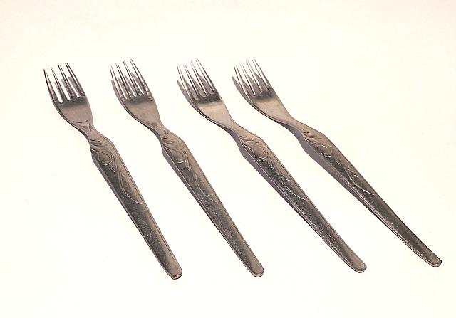 Tenedores De Mesa Carol Acero Inoxidable x 4